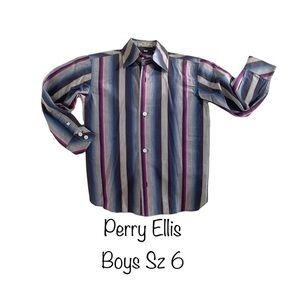 𝅺⭐️BOYS dress shirt by Perry Ellis size 6